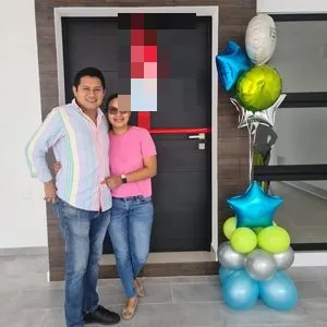 Familia con su nueva casa en Villahermosa