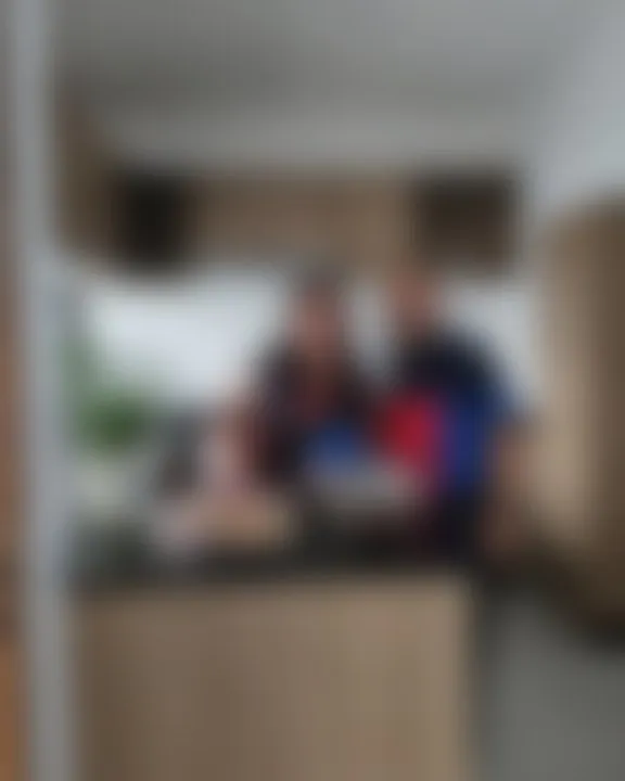 Familia con su nueva casa en Villahermosa
